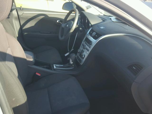 1G1ZC5E03CF272265 - 2012 CHEVROLET MALIBU 1LT ვერცხლისფერი ფოტო 5