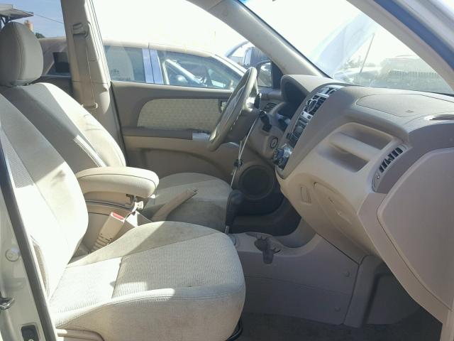 KNDJE723677350854 - 2007 KIA SPORTAGE E BEIGE photo 5