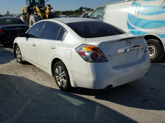 1N4AL2AP9CN577223 - 2012 NISSAN ALTIMA BAS WHITE photo 3