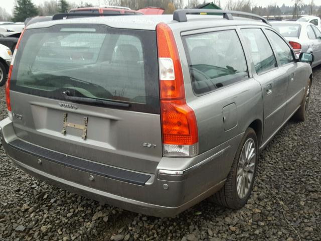 YV1SW592261538222 - 2006 VOLVO V70 2.5T TAN photo 4