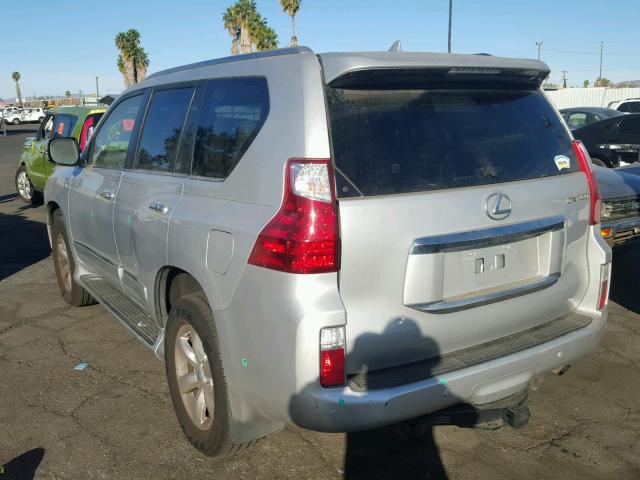 JTJBM7FX2D5057283 - 2013 LEXUS GX BASE SILVER photo 3