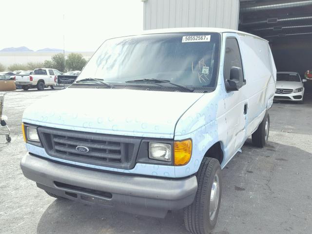 1FTNE24L46HA84566 - 2006 FORD ECONOLINE BLUE photo 2