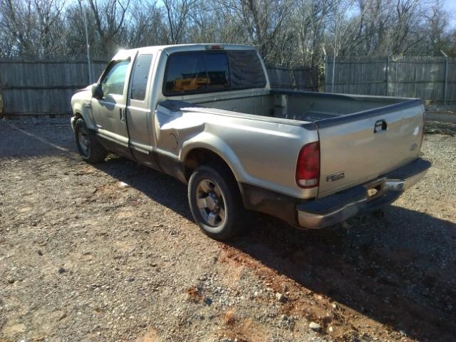 1FTSX30F8YEB08455 - 2000 FORD F350 SRW S TAN photo 3