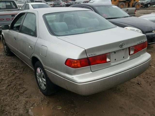 4T1BG22K71U066064 - 2001 TOYOTA CAMRY CE SILVER photo 3