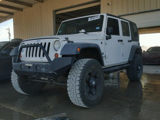 1J4GA39138L639969 - 2008 JEEP WRANGLER U TWO TONE photo 2