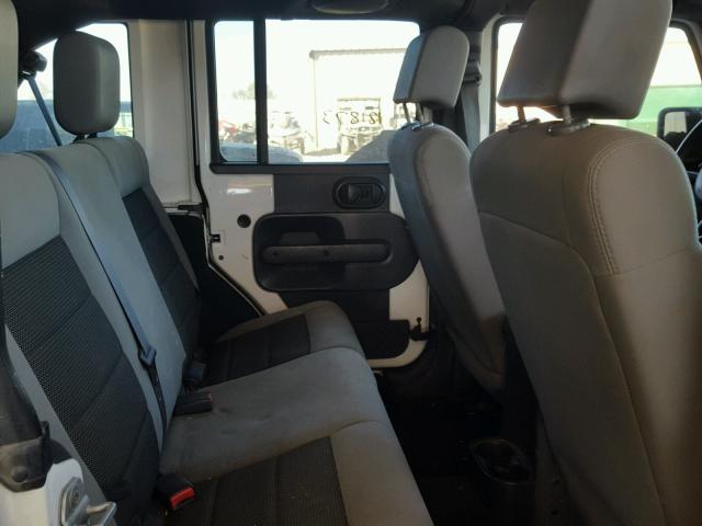 1J4GA39138L639969 - 2008 JEEP WRANGLER U TWO TONE photo 6