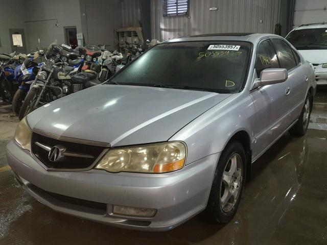 19UUA56692A022925 - 2002 ACURA 3.2TL SILVER photo 2