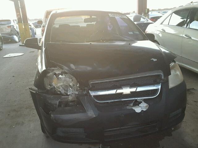 KL1TD56697B169532 - 2007 CHEVROLET AVEO BASE BLACK photo 9