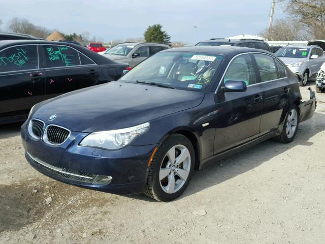 WBANV13598CZ58985 - 2008 BMW 528 XI BLUE photo 2