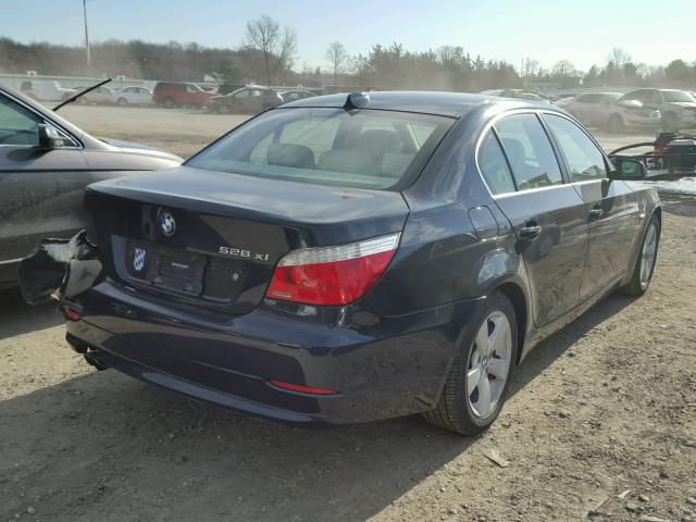 WBANV13598CZ58985 - 2008 BMW 528 XI BLUE photo 4