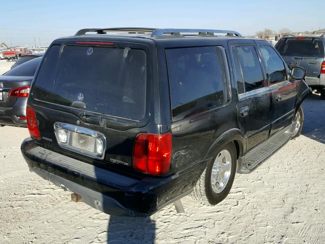 5LMEU27AXYLJ40211 - 2000 LINCOLN NAVIGATOR BLACK photo 4