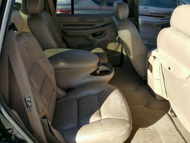 5LMEU27AXYLJ40211 - 2000 LINCOLN NAVIGATOR BLACK photo 6