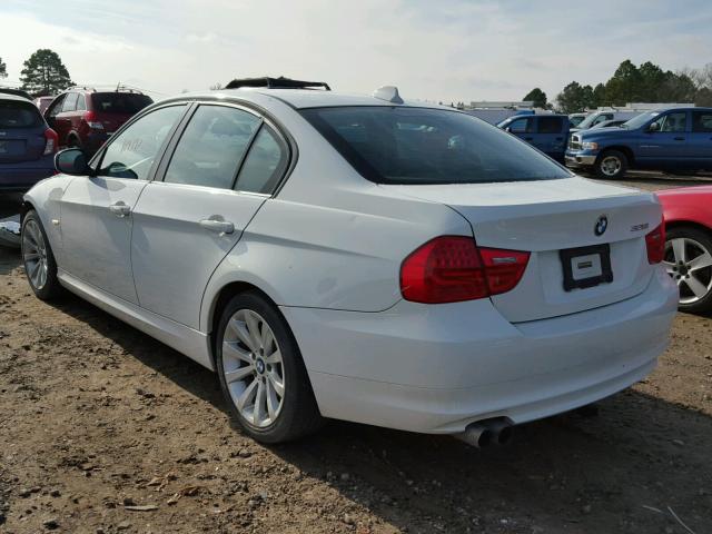 WBAPH7G54BNM56524 - 2011 BMW 328 I WHITE photo 3