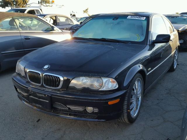 WBABN53401JU32926 - 2001 BMW 330 CI BLACK photo 2