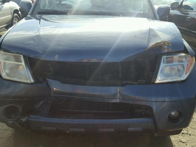 5N1AR18U26C608547 - 2006 NISSAN PATHFINDER BLUE photo 7