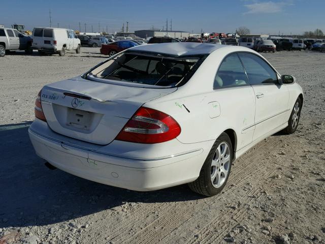 WDBTJ65J54F083893 - 2004 MERCEDES-BENZ CLK 320C WHITE photo 4