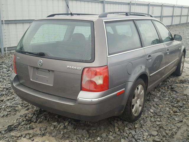 WVWWH63BX2E372437 - 2002 VOLKSWAGEN PASSAT GLX GRAY photo 4