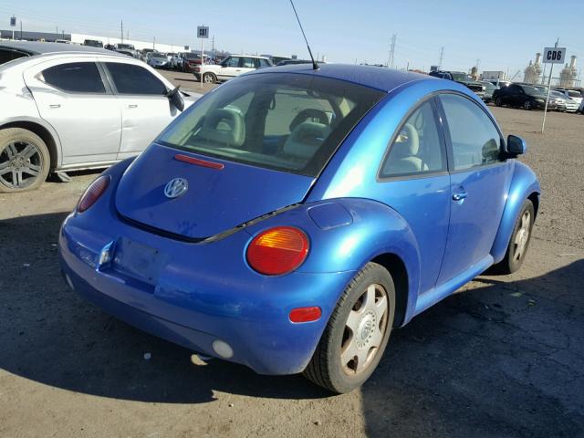 3VWBB61CXWM005434 - 1998 VOLKSWAGEN NEW BEETLE BLUE photo 4