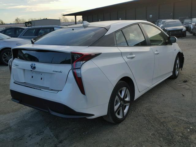 JTDKARFU4G3514575 - 2016 TOYOTA PRIUS WHITE photo 4