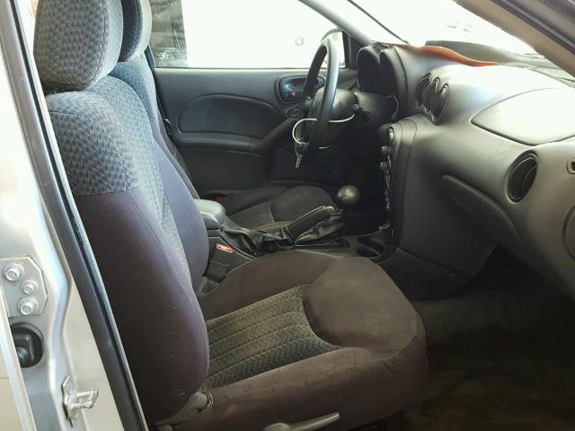 1G2NF52E64M590833 - 2004 PONTIAC GRAND AM S 银色 照片 5