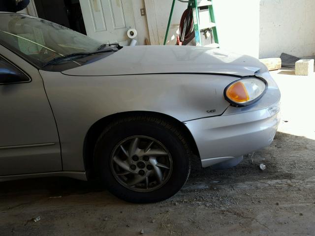 1G2NF52E64M590833 - 2004 PONTIAC GRAND AM S 银色 照片 9