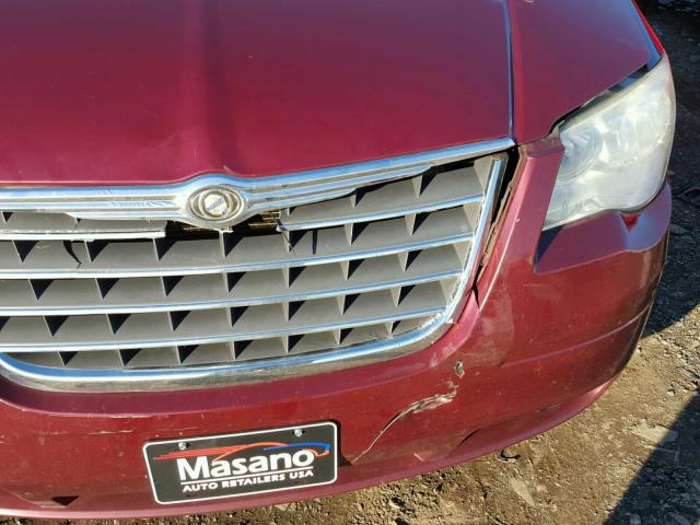 2A8HR54P48R731084 - 2008 CHRYSLER TOWN & COU BURGUNDY photo 9