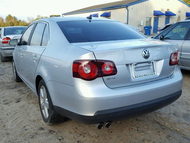 3VWRM71K68M184063 - 2008 VOLKSWAGEN JETTA SE SILVER photo 3