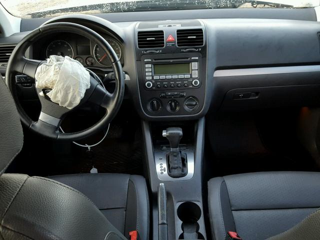 3VWRM71K68M184063 - 2008 VOLKSWAGEN JETTA SE Gümüş foto 9