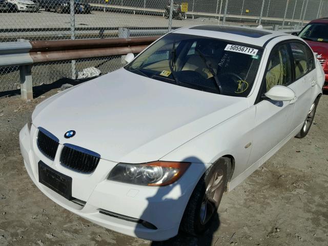 WBAVC53588F008824 - 2008 BMW 328 I SULE WHITE photo 2