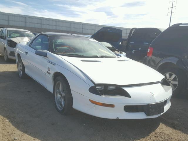 2G1FP22P9V2144804 - 1997 CHEVROLET CAMARO Z28 WHITE photo 1