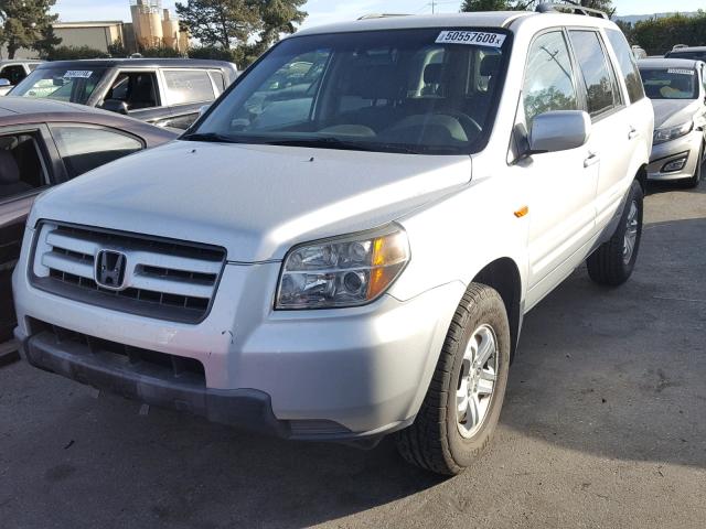 5FNYF28288B027138 - 2008 HONDA PILOT VP SILVER photo 2