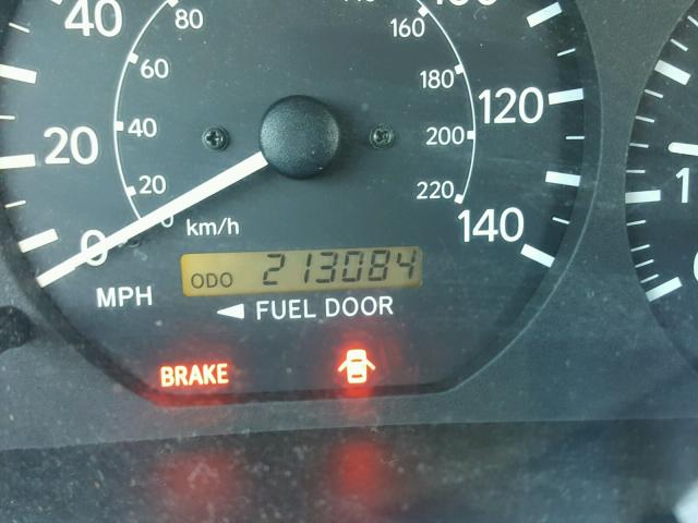 4T1BF28K21U121398 - 2001 TOYOTA CAMRY LE 银色 照片 8