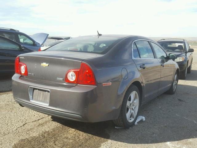 1G1ZA5E09AF226121 - 2010 CHEVROLET MALIBU LS ნაცრისფერი ფოტო 4