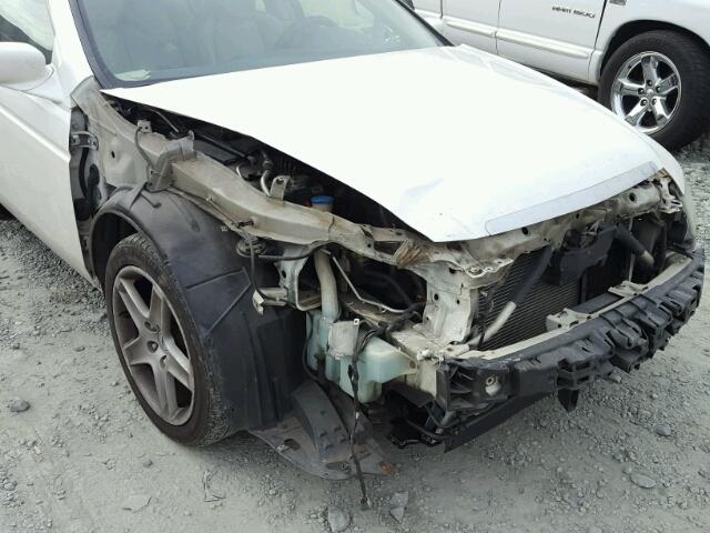 19UUA66254A061601 - 2004 ACURA TL WHITE photo 9