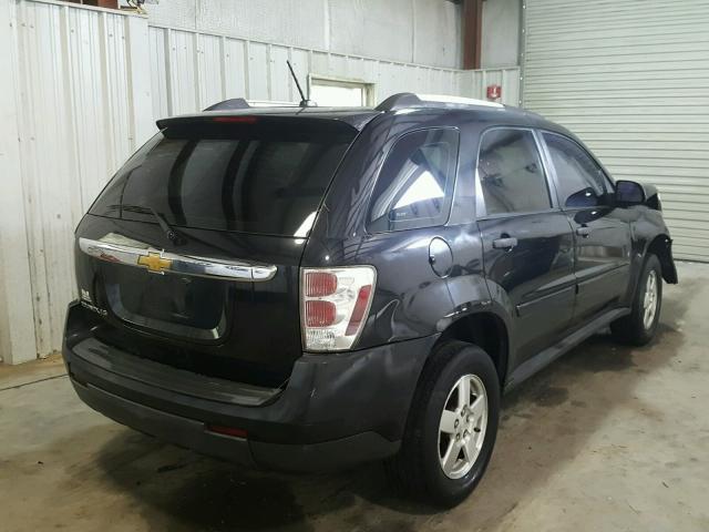 2CNDL13F886324861 - 2008 CHEVROLET EQUINOX LS BLACK photo 4