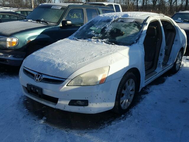 1HGCM66557A007572 - 2007 HONDA ACCORD EX WHITE photo 2