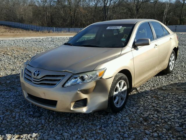 4T1BF3EK4BU637838 - 2011 TOYOTA CAMRY BASE GOLD photo 2