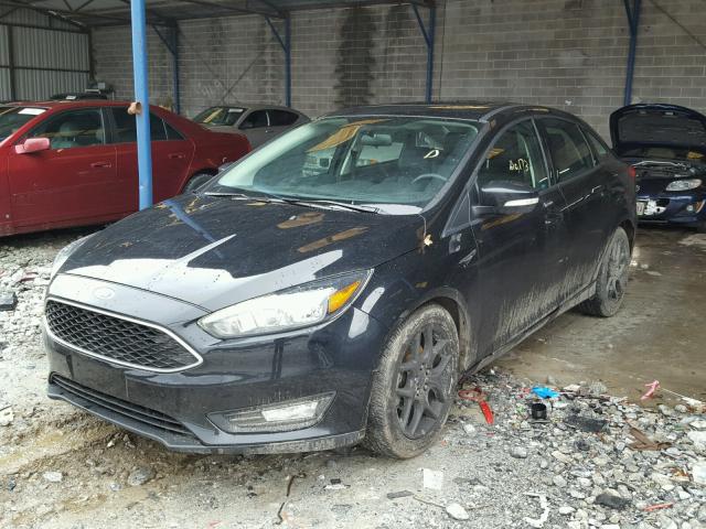 1FADP3F28GL371154 - 2016 FORD FOCUS SE BLACK photo 2