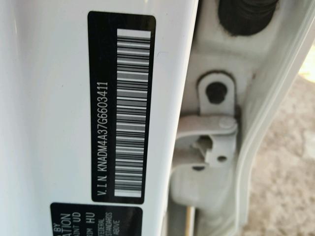 KNADM4A37G6603411 - 2016 KIA RIO LX WHITE photo 10