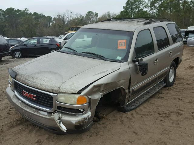 1GKEC13VXYJ100014 - 2000 GMC YUKON BEIGE photo 2