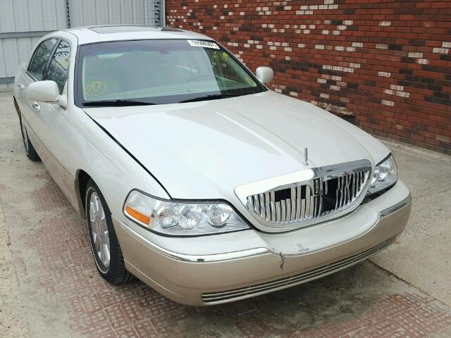 1LNHM83W04Y644686 - 2004 LINCOLN TOWN CAR U TAN photo 1