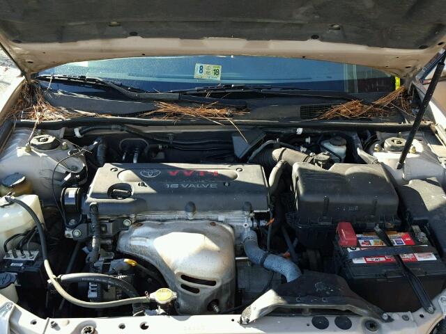 4T1BE30K04U791802 - 2004 TOYOTA CAMRY LE TAN photo 7