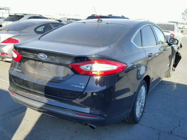 3FA6P0LU2DR190190 - 2013 FORD FUSION SE BLACK photo 4