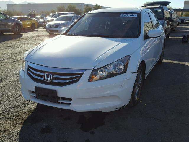 1HGCP2F8XCA077329 - 2012 HONDA ACCORD EXL WHITE photo 2