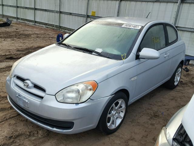 KMHCM36C98U062310 - 2008 HYUNDAI ACCENT GS SILVER photo 2