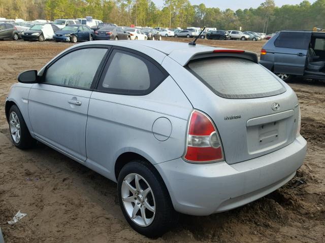 KMHCM36C98U062310 - 2008 HYUNDAI ACCENT GS SILVER photo 3