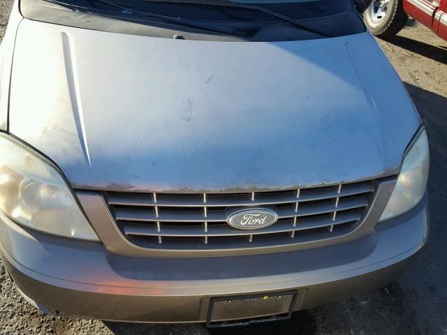 2FMZA51675BA69404 - 2005 FORD FREESTAR S GOLD photo 7