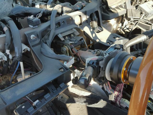 JTKDE177260082634 - 2006 TOYOTA SCION TC 白色 照片 8