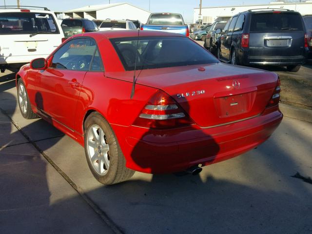 WDBKK49F02F244814 - 2002 MERCEDES-BENZ SLK 230 KO RED photo 3