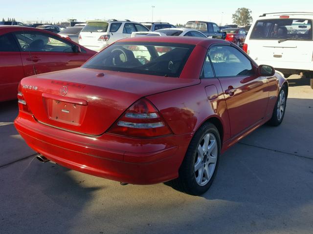 WDBKK49F02F244814 - 2002 MERCEDES-BENZ SLK 230 KO RED photo 4